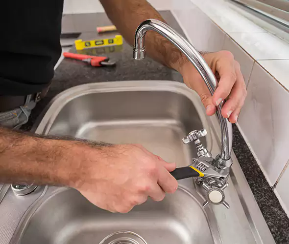 Local Experts for Faucet Repair in Paradise Valley, AZ:Schedule Affordable Faucet Repair Services with Us